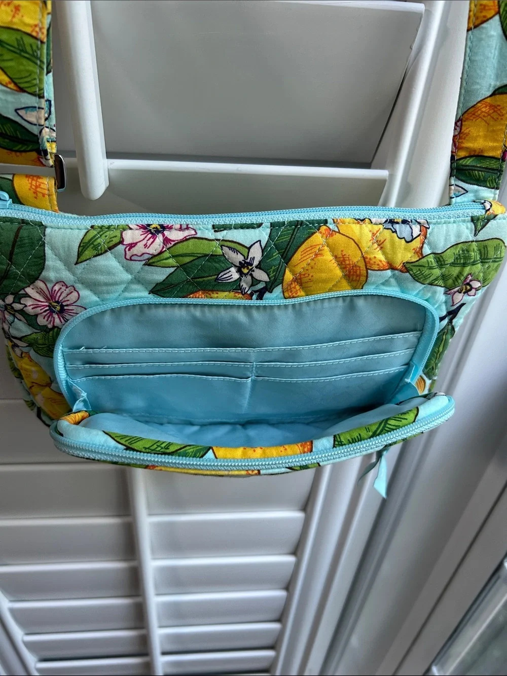 Vera Bradley Lemon Grove quilted pattern Crossbody